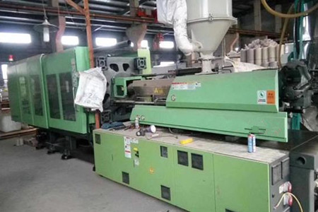 PET瓶胚快速注塑機(jī)的選擇要點(diǎn)，由廠家為您解惑！