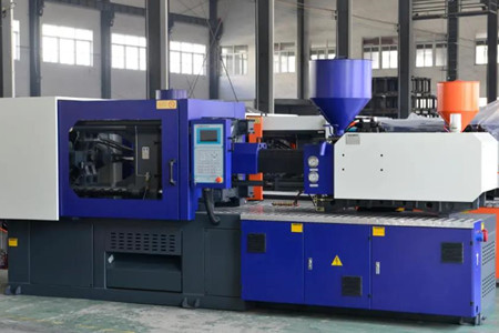 伺服節(jié)能精密注塑機(jī)多少錢一臺(tái)？至少3萬元以上！